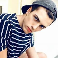 พิธา ลิ้มเจริญรัตน์ avatar